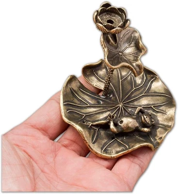 Quemador de incienso cascada de latón - Diseño de reflujo de loto con linda rana | Elegante  Foto 1 de 4