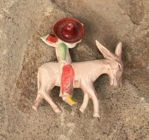 De colección Celuloide Temprano Burro Y Hombre Con Sombrero Pin Cierre C 1.75x2 Pulgadas Retro - Imagen 1 de 4