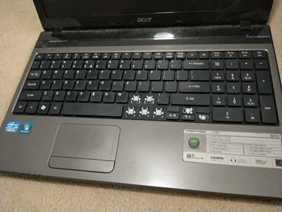 Acer Aspire 5750 Laptop - Image 1 of 4