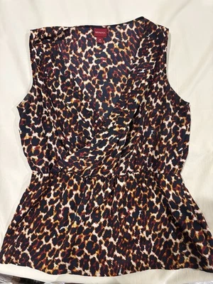 Camisa Merona para mujer XS naranja negra estampado animal imitación envoltura ajustada Foto 1 de 3