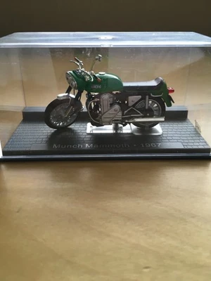 ALTAYA VINTAGE MUNCH MAMMOTH 1967 MOTORCYCLE - Image 1 of 4