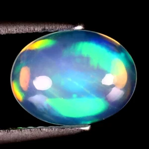 1.41 ct Romantic Oval Cabochon (10 x 8 mm) Ethiopian Flashing Rainbow Opal - Picture 1 of 1