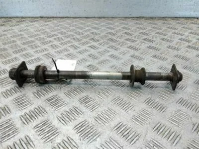 Eje de rueda trasero Suzuki SV 650 (1999-2002) #97 Foto 1 de 3