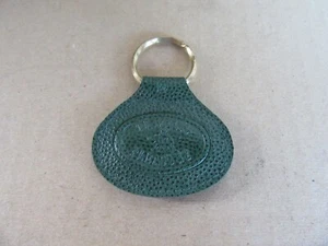 PORTE CLES SIMILI COULEUR VERT PUB TRAVEL & PLEASURE PUBLICITE TBE 291 F - Imagen 1 de 6
