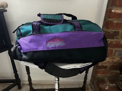 Equipaje de mano High Sierra Sport de colección 20" - púrpura y verde Foto 1 de 3