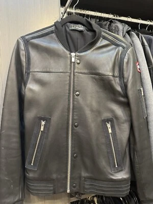 Chaqueta bomber de cuero The Kooples para hombre talla pequeña Foto 1 de 4