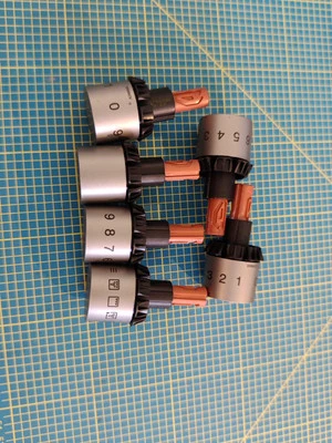 AEG Knebel Knöpfe Tasten Set  140248845020 140210733022 140137993022 - Bild 1 von 2