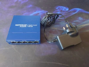 Netgear GS105 v5 ProSafe 5-Port Gigabit Switch FREEPOST - Picture 1 of 5