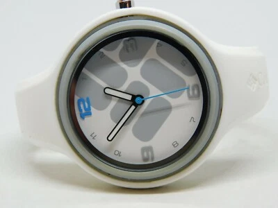 Columbia CA017 Reloj Mujer Analógico Cuarzo Tono Blanco Batería Nueva Foto 1 de 4