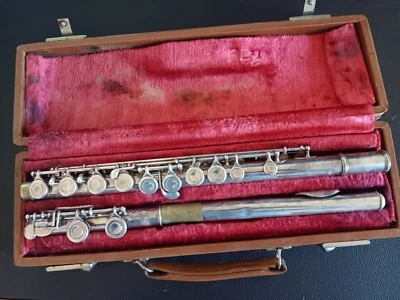 Flauta Artley banhada a prata 18-0 com estojo - Imagem 1 de 4