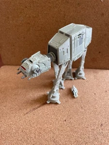 STAR WARS MICRO MACHINES ACTION FLEET - AT-AT & SNOWTROOPER - GALOOB 1995 RARE - Picture 1 of 6