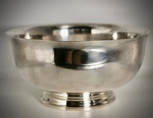 Wallace Silver Plate Large 14 inch Bowl 20th Century - Picture 1 of 5