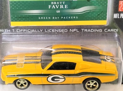 NFL Green Bay Packers 1967 Ford Mustang Fastback (edición 2008 - llantas doradas) hogar Foto 1 de 4