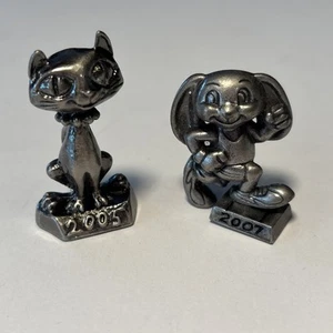 Two GIRL SCOUT COOKIE SALES AWARDS Cat Dog Pewter 2005 2007 Manitou Council Wi - Picture 1 of 4