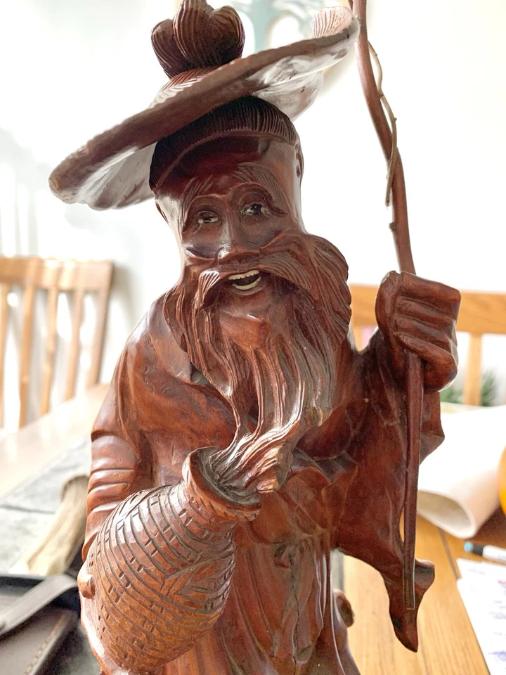 "Antiguo pescador chino tallado en madera de 17"" años 60 ubicado en EE. UU. Foto 1 de 4