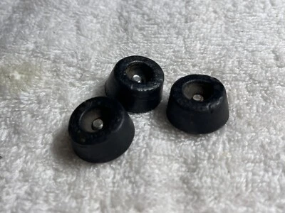 HONDA E40/E80 VINTAGE GENERATOR FEET, USED 3-PCS ONLY, USED - Image 1 of 2