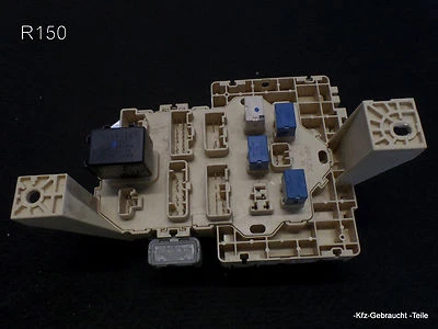 Scatola fusibili Suzuki Swift III 3 MZ EZ 1.3 36770-72K31 - Immagine 1 di 4