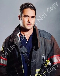 Taylor Kinney Photo Lieutenant Kelly Severide Chicago Fire Hot Sexy Hunk 8x10 Rp - Picture 1 of 1