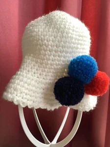 Brand New Vintage 1970’s Girls Knitted Hat Bonnet St Michael - Picture 1 of 5