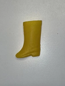 Vintage Barbie Francie? Twiggy? Single Boot Yellow Marked “Made in Hong Kong” - Picture 1 of 5