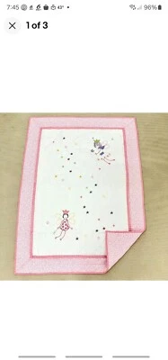 Хлопковые стеганые одеяла для детской кроватки для девочек-близнецов (2) вышитые феей (два)  - Изображение 1 из 3