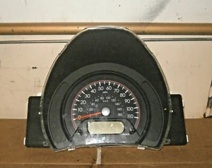 Cuadro de instrumentos Nissan Pixo 2012 1,0 3 cilindros manual Speedo 34101M68K10 - Imagen 1 de 1