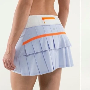Gonna Lululemon Run Pace Setter Regular Cool Breeze Nimbus skort tennis taglia 6 - Foto 1 di 7
