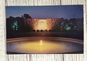 Cartolina commemorativa Hyannisport MA Massachusetts John F Kennedy - Foto 1 di 4