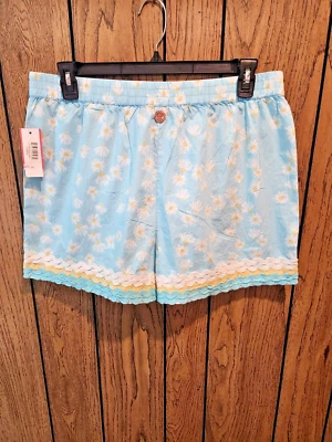 Simply Southern Light Blue Flower Print Ricrac Shorts Size XL - Image 1 of 2