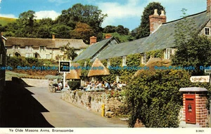 R063741 Ye Olde Masons Arms. Branscombe. Dennis. 1975 - Bild 1 von 2