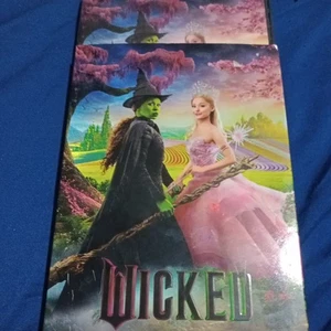 WICKED (2025) DVD - BRAND NEW FREE SHIPPING!  Ariana Grande and Cynthia Erivo - Picture 1 of 3