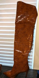 Neu im Karton Overknee braun Markenlos Kunstleder High Heel Stiefel Größe 8 (40) Neu im Karton - Bild 1 von 6