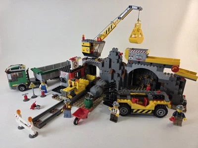 LEGO City: The Mine (4204) 100% Complete  W/ Box, RETIRED SET - Image 1 of 4