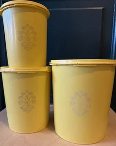Vintage 70s Tupperware Yellow 3 Piece Nesting Servalier Canister Set - Picture 1 of 4