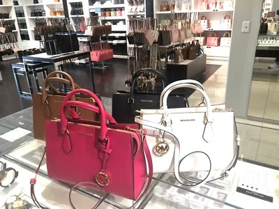 MICHAEL KORS BOLSA SATCHEL FEMININA MÉDIA BOLSA MENSAGEIRO TIRACOLO OMBRO - Imagem 1 de 4