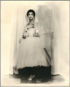 BRIDE with INVISIBLE BRIDEGROOM LARGE VINTAGE COLLAGE PHOTO - Picture 1 of 2