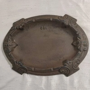 Carver's Old Iron Large Oval Ashtray Holder 13" x 9.5" Cast Iron Antique Finish - Picture 1 of 9