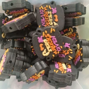 2 Stück Silikon Focal Bead, Perlenbares Zubehör Hokuspokus - Bild 1 von 1