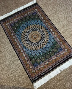 3 x 5 Feet Silk Dome Design Gold High Quality Mid Size Soft Area Rug Carpet - Picture 1 of 8