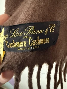 Sciarpa Loro Piana rettangolare in cashmere marrone made in italy - Foto 1 di 6