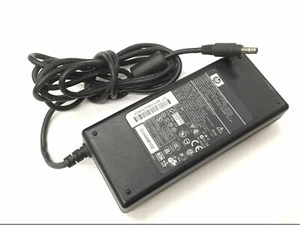 ALIMENTATION CHARGEUR D'ORIGINE HP 18.5V 4.9A 90W 239428-001 239705-001 - Imagen 1 de 1