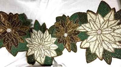 CYNTHIA ROWLEY BEADED TABLE RUNNER (1) POINSETIAS CREAM  GOLD GREEN 13 X 36  NWT - Image 1 of 4