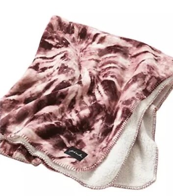 Victoria's Secret PINK Sherpa Blanket Damsel Pink Spiral Tie Dye NEW SEALED - Image 1 of 3