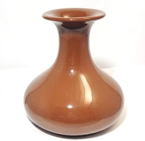 Vtg Signed Hall China Pottery Ohio USA Iconic Brown 5" Edgewater Bud Vase #630 - Picture 1 of 9