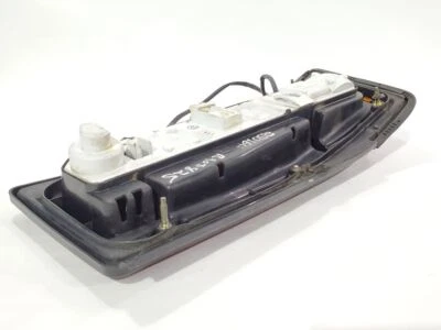 La luz trasera derecha Toyota Supra 1987 1988 OEM tiene daños Foto 1 de 4