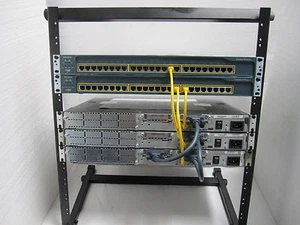 Kit de laboratoire Cisco CCNA CCENT 3x2600XM 2x2960,3750 ICND CCNA3 rack gratuit 14U 19" - Photo 1/11