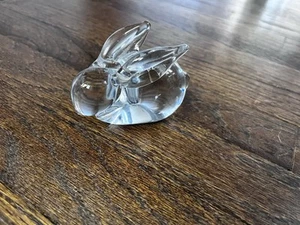 Vintage Clear Art Glass Bunny Rabbit Paperweight Figurine - Picture 1 of 5