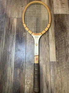 "Raqueta de tenis de madera con autógrafo Wilson Jack Kramer años 60 hecha en EE. UU. 27""" - Imagen 1 de 9