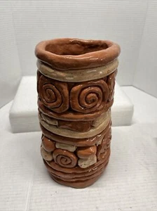 Artísticamente Hermoso Jarrón de Arcilla Hecho a Mano Amanda Hoffman 10,5"" H, 5"" Diámetro - Imagen 1 de 8