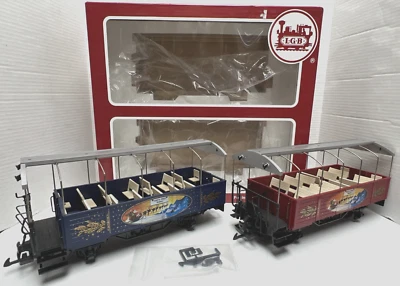 LGB G-GAUGE 32253 CHRISTMAS SIGHTSEEING 2-CAR PASSENGER SET EXL/BOX - Image 1 of 4